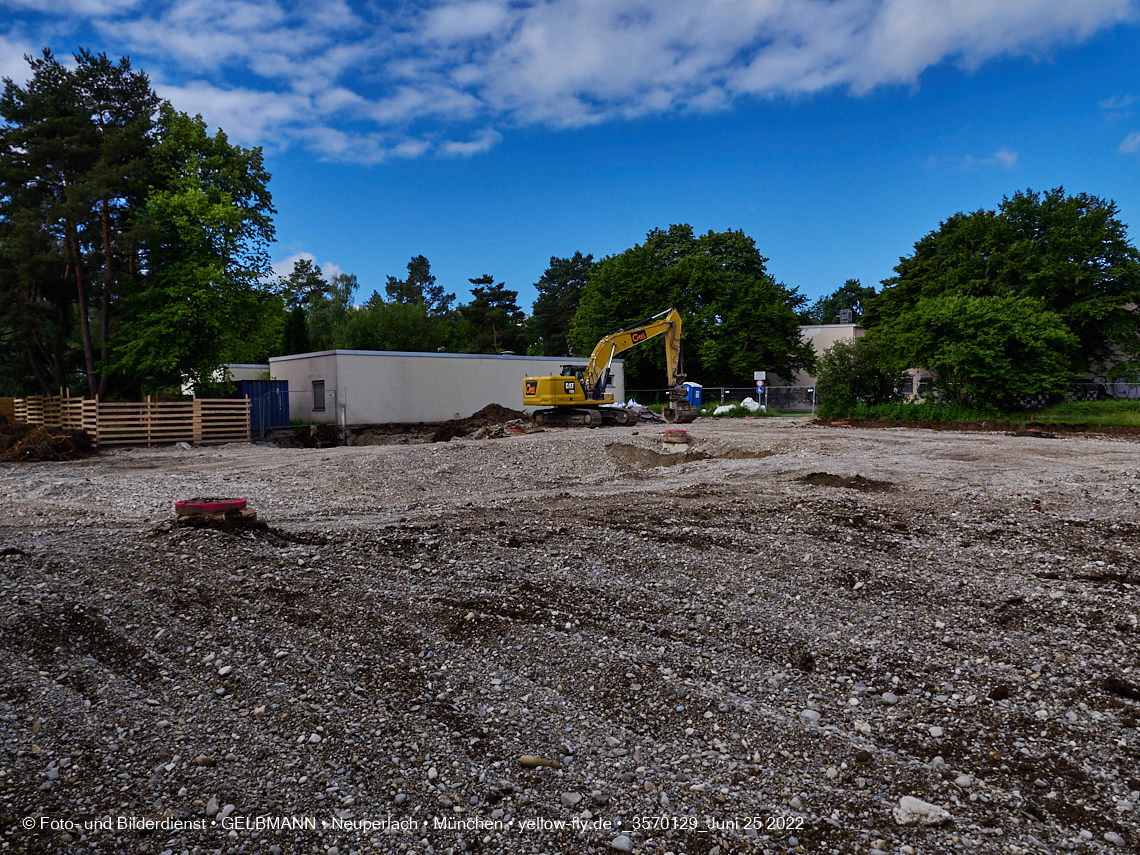 25.06.2022 - Baustelle zur Mütterberatung und Haus für Kinder